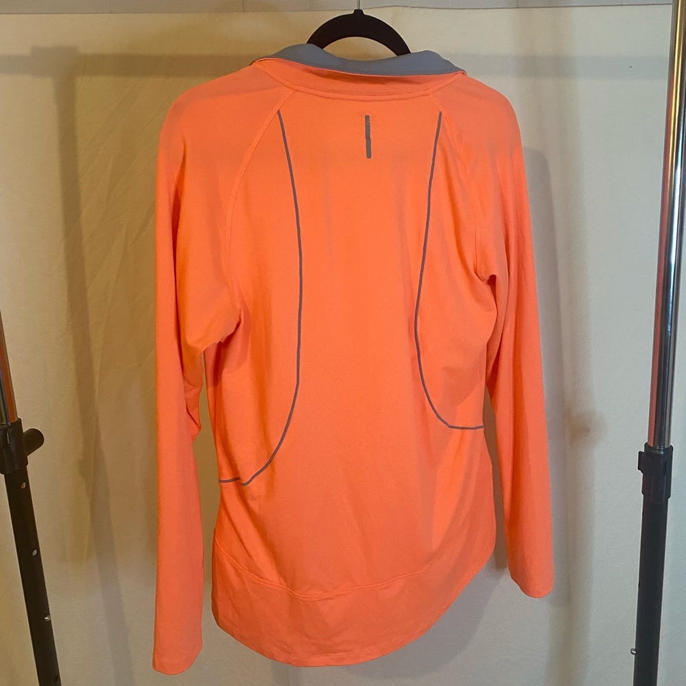 Neon pullover. Size L. - Picture 4 of 6